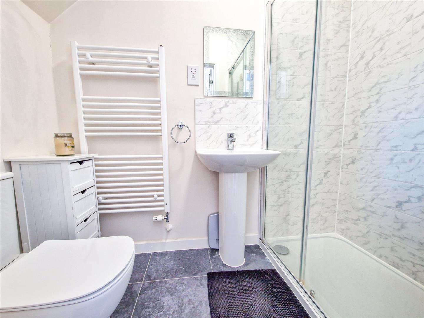 Hovingham Drive, Great Denham, Bedford